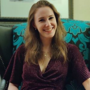 Meet your Posher, Dana